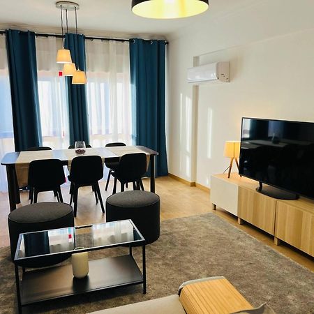 Beautiful Apartment - Family And Group Of Friends Povoa de Santa Iria Exteriör bild