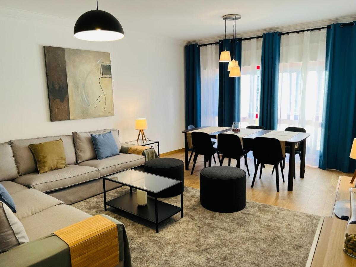 Beautiful Apartment - Family And Group Of Friends Povoa de Santa Iria Exteriör bild