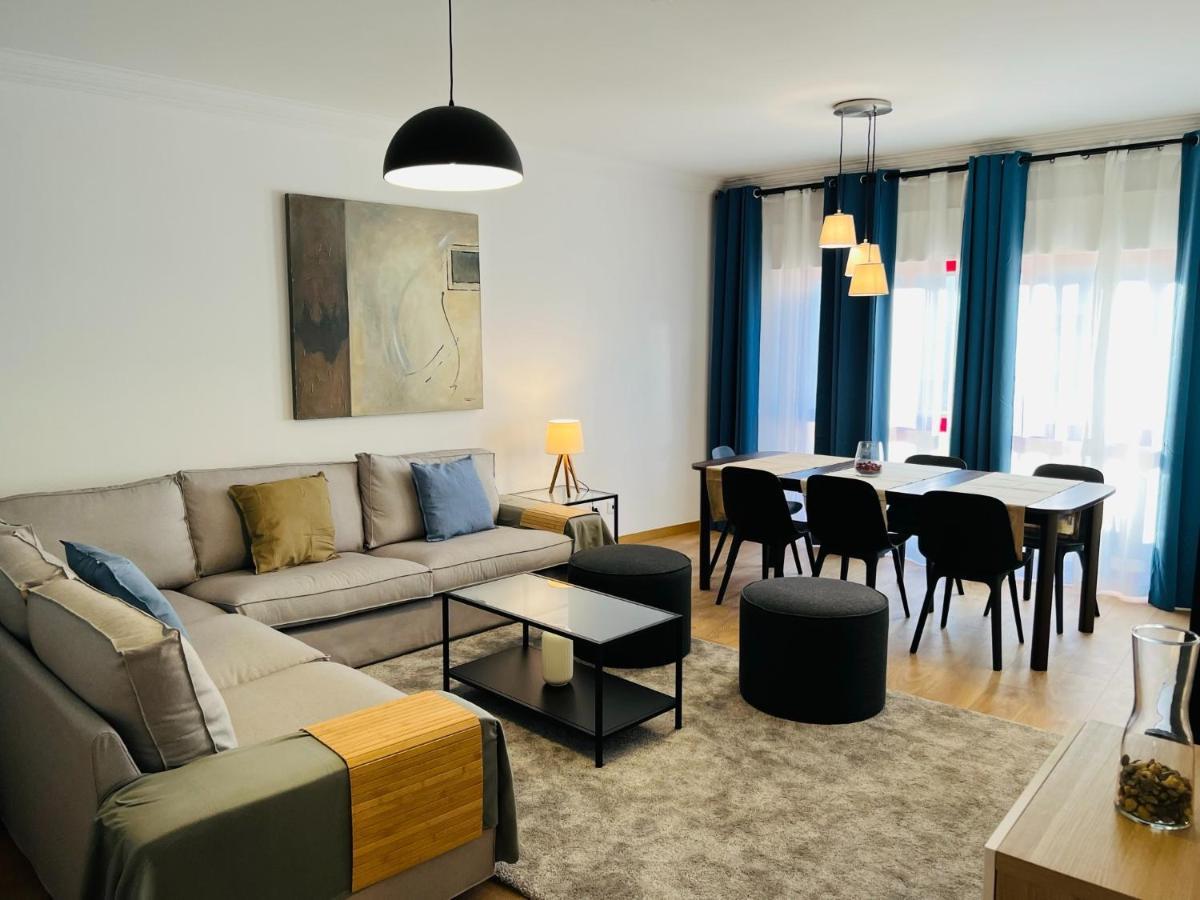 Beautiful Apartment - Family And Group Of Friends Povoa de Santa Iria Exteriör bild
