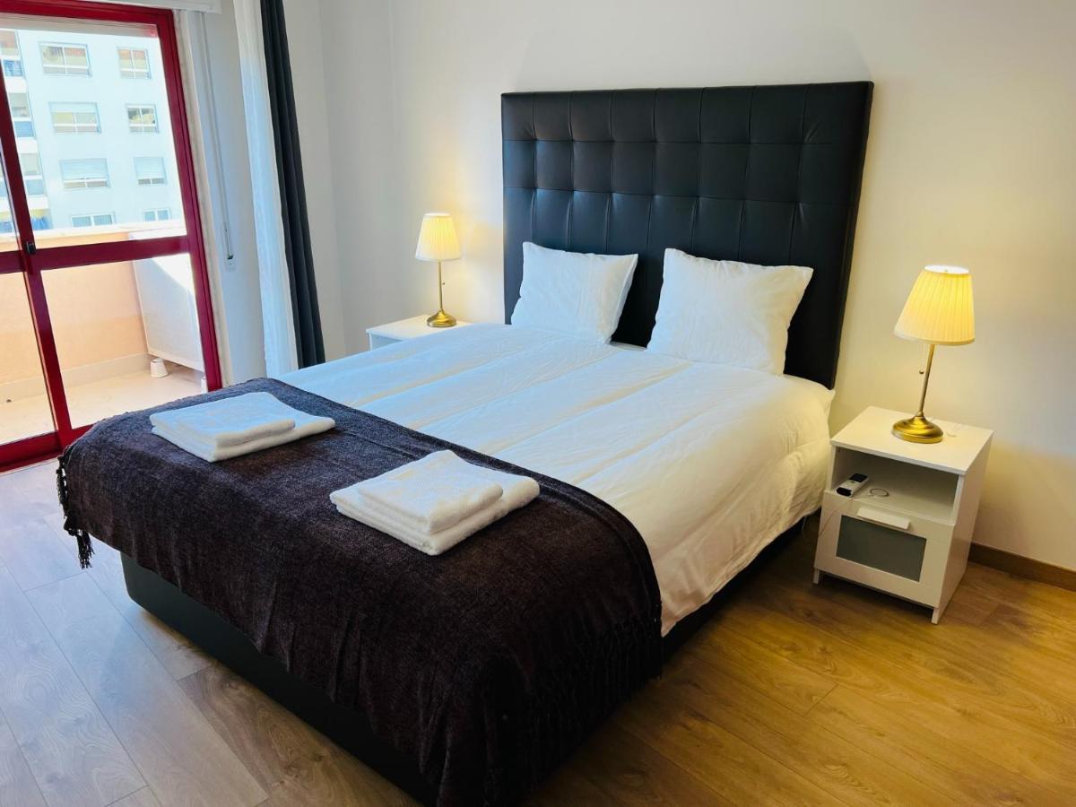 Beautiful Apartment - Family And Group Of Friends Povoa de Santa Iria Exteriör bild