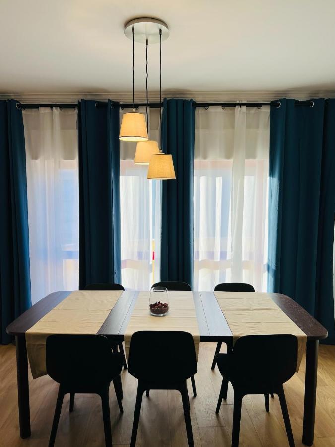 Beautiful Apartment - Family And Group Of Friends Povoa de Santa Iria Exteriör bild