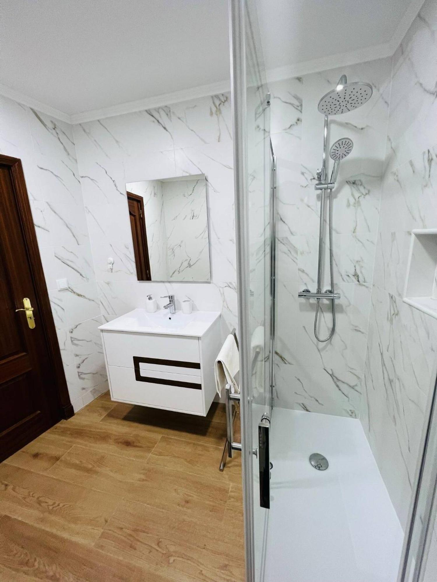 Beautiful Apartment - Family And Group Of Friends Povoa de Santa Iria Exteriör bild